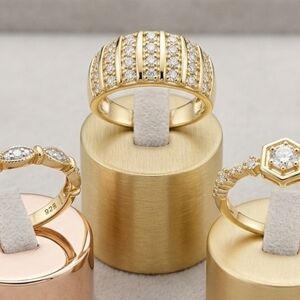 Elegant Hammered Palladium Band 925 Gold Toned Diamond Ring